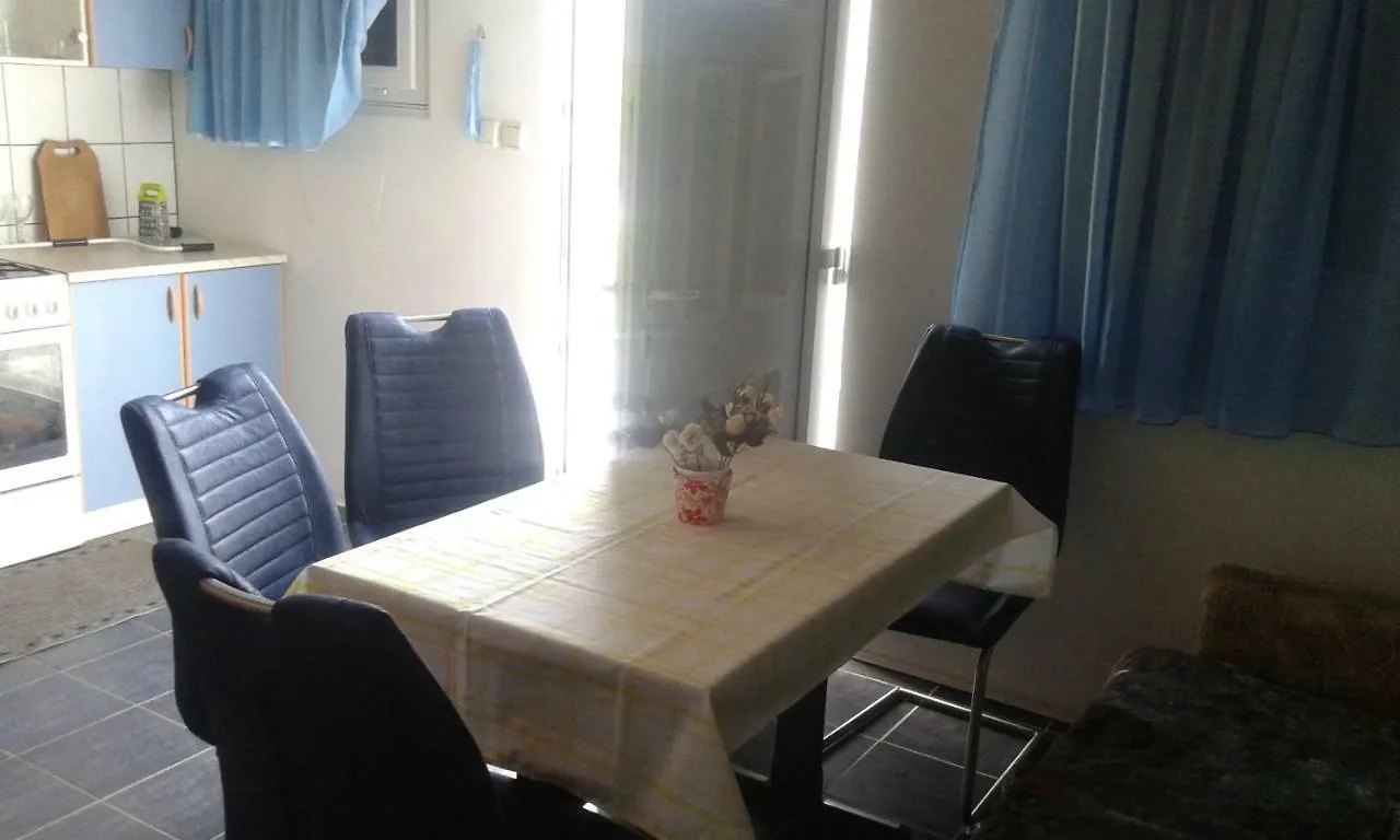 Apartment Apartmani Marija Starigrad Paklenica Croatia